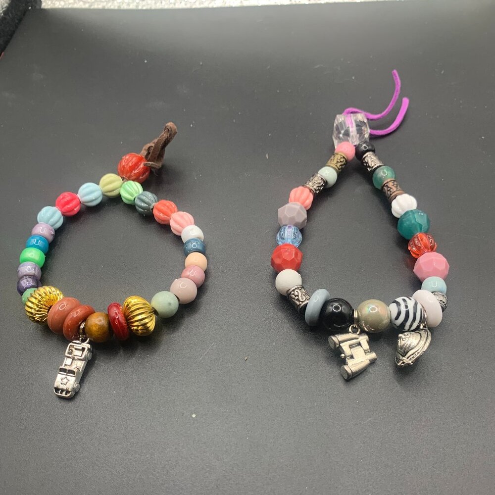 2ct Safari Charm Beaded Faux Leather Bracelets